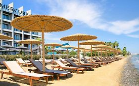 Mercure Larnaca Beach Resort